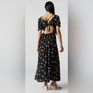NWT Black Floral Open Tie Back Midi/Maxi Dress, Small